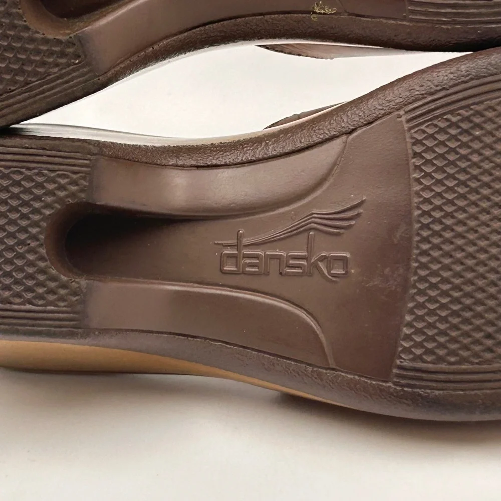 Dansko Wedge Slide Sandals Womens 39 8.5 Brown Leather Floral Boho Comfort Shoes
